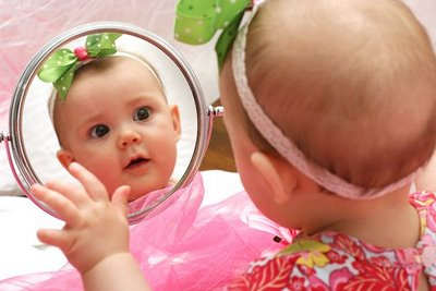 Baby looking in the mirror - DesiComments.com