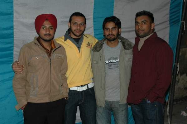 Desi Munde