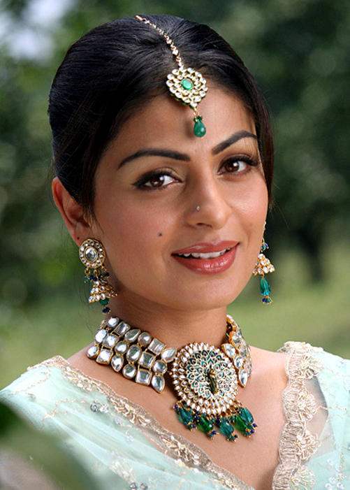 Neeru Bajwa