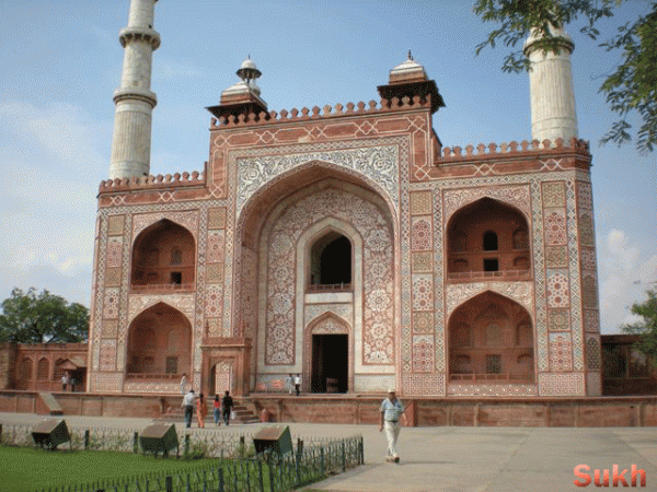 Akbar’s Tomb Sikandra (Agra)