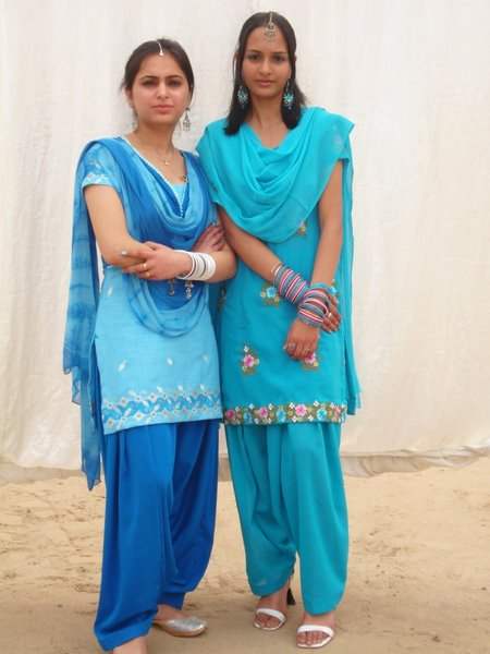 Neeru / Jassi