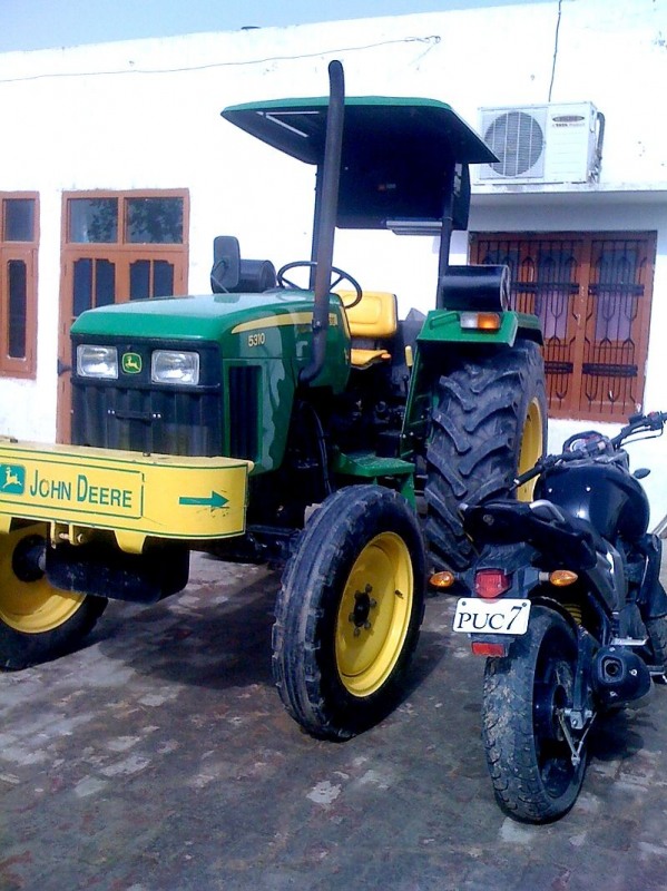 Tractor