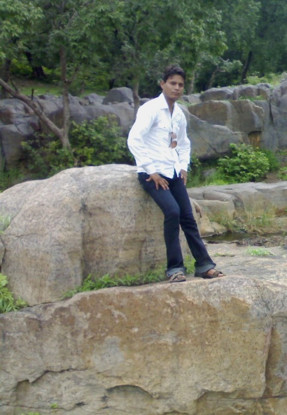 Nivesh Jon