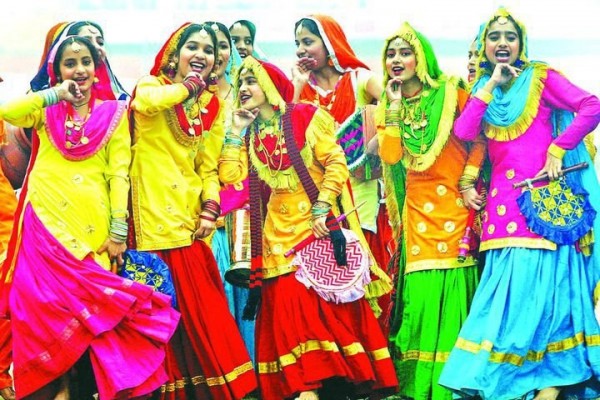 Punjabi Giddha Girls