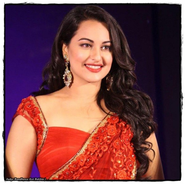 Beautiful Sonakshi Sinha