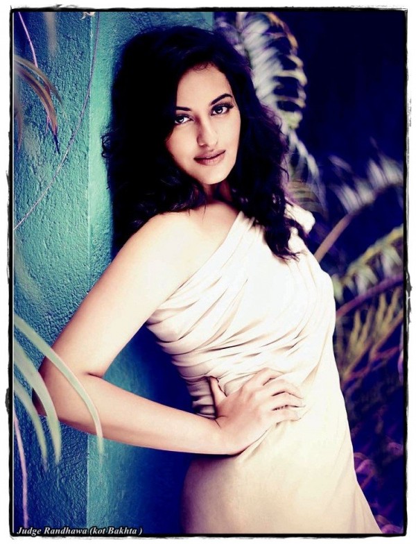 Actress Sonakshi