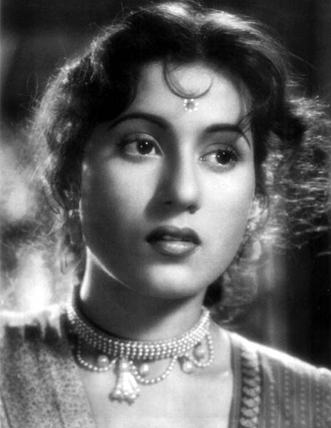 Madhubala - DesiComments.com