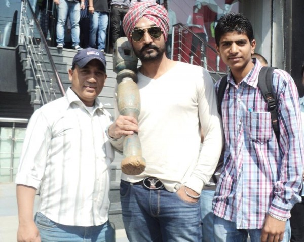 Waris Malik With Punjabi Singer Jassi Jasraj