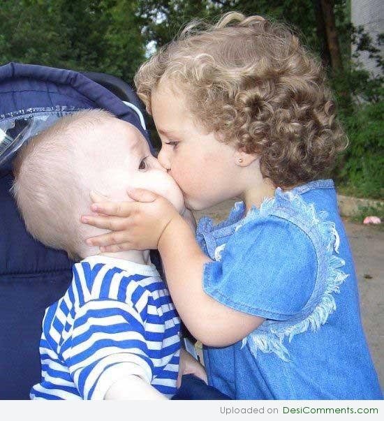Baby-kiss