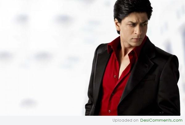 Shahrukh Khan Giving A Nice Pose