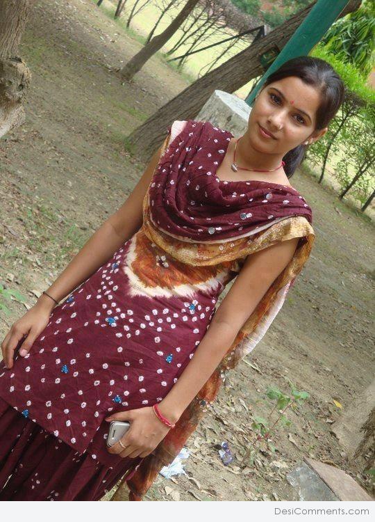 Desi Girl - DesiComments.com