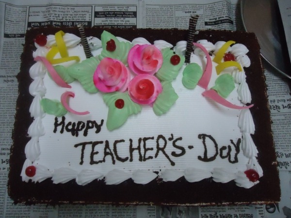 Teacher’s Day Cake