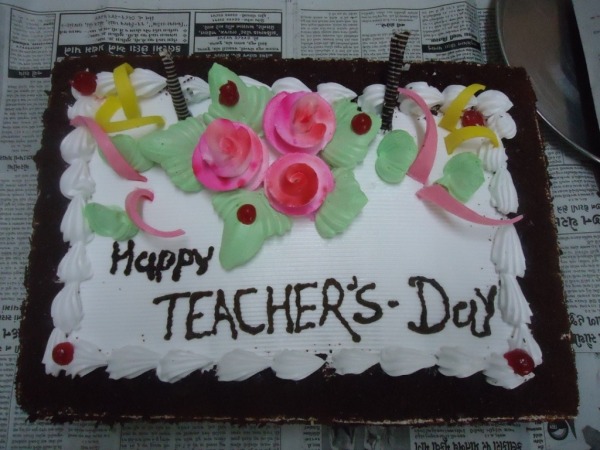 Teacher's Day Cake