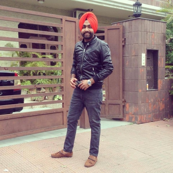 Ammy Virk Looking Stunning