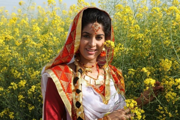 Anisha Pooja Looking Beautiful