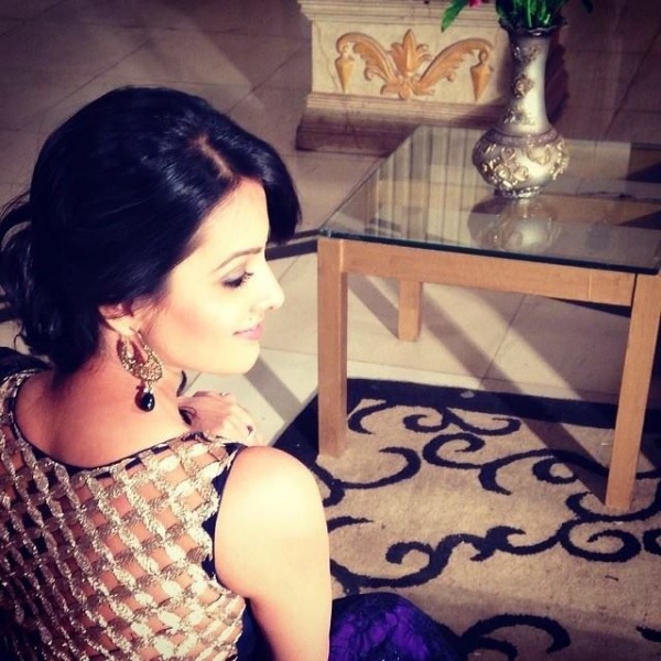 Anita Hassanandani Looking Awesome