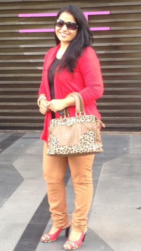 Anita Shabdeesh Photo