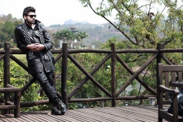 Cool Arya Babbar