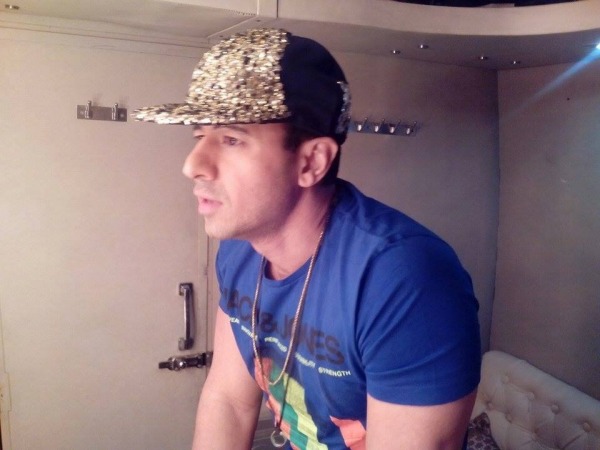 Aryan Vaid Looking Cool