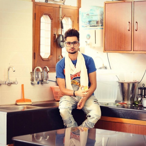 B jay randhawa In Kitchen