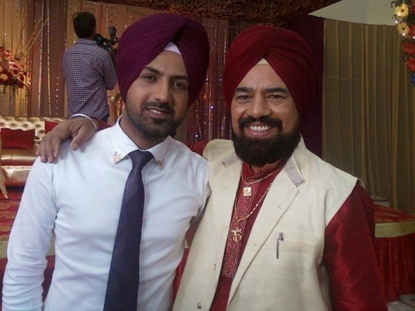 B.N. Sharma With Gippy Grewal