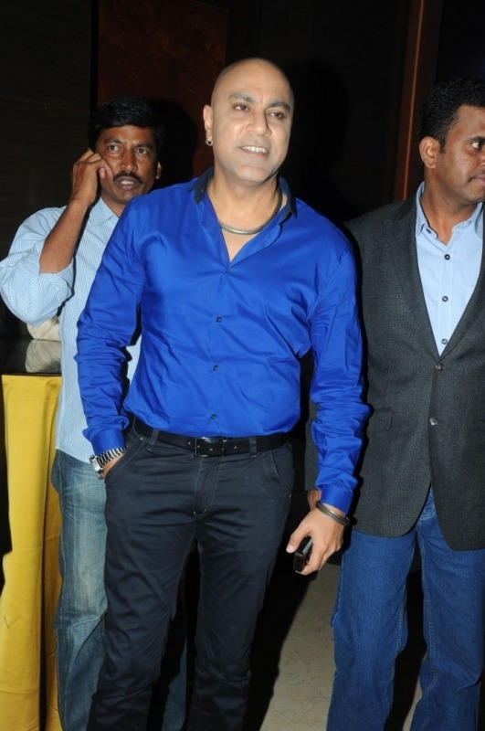 Baba Sehgal In Blue Shirt