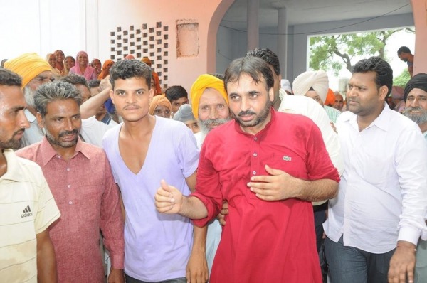 Bhagwant Mann In Red Kurta