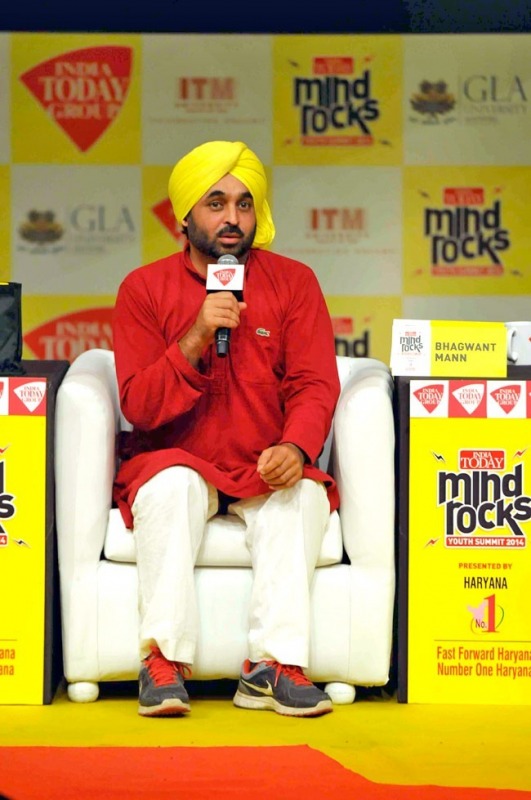 Bhagwant Mann Looking Smart