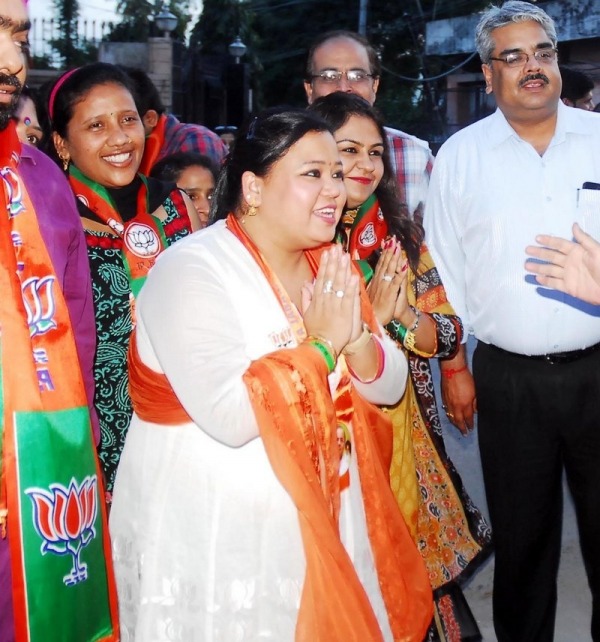 Bharti Singh In White Suit