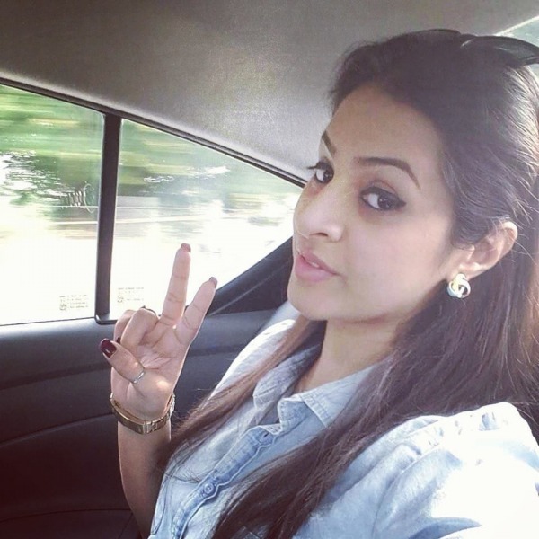 Dakshita Kumaria In Car