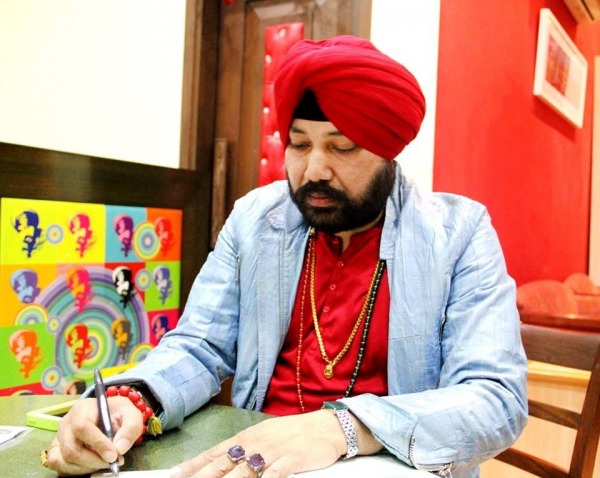 Daler Mehndi In Red Turban