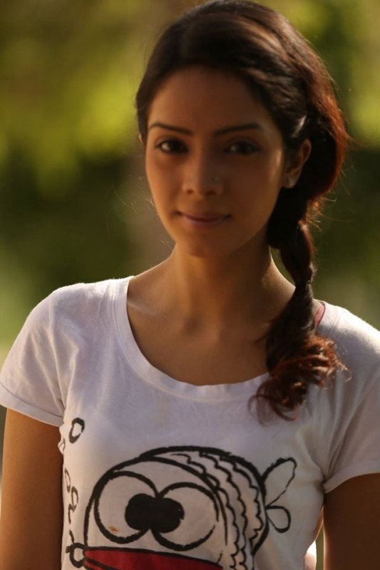 Feroza Kaur Heer In White T-Shirt