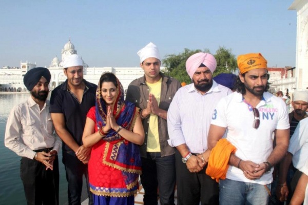 Gulzar Chahal At Golden Temple