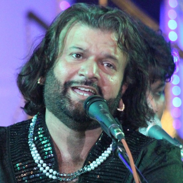 Hans Raj Hans On Mic