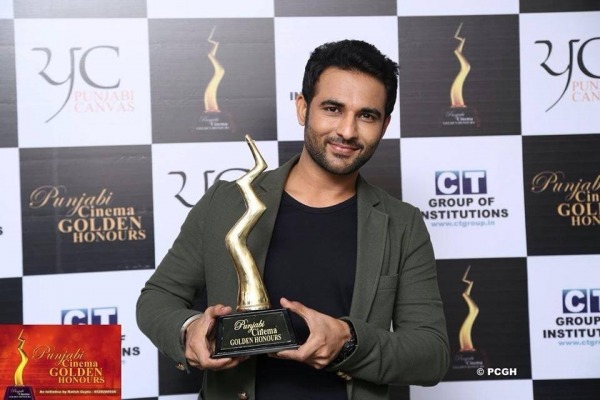 Harish Verma Holding Award