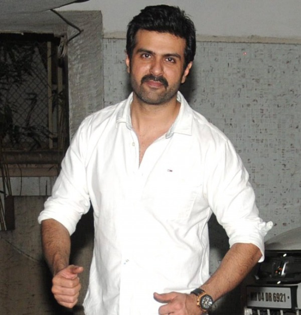 Harman Baweja Wearing White Shirt