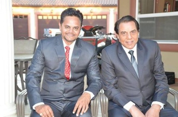 Jagtar Jaggi With Dharmendra