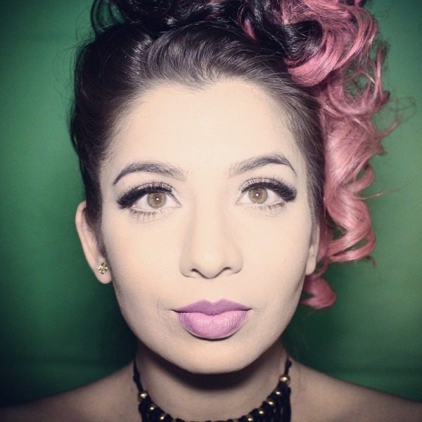 Face Close Up Of Jasmine Sandlas