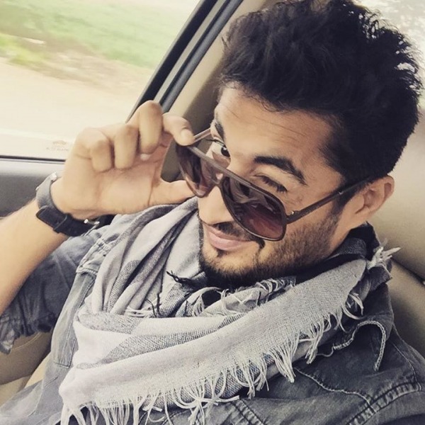 Jassi Gill In Car