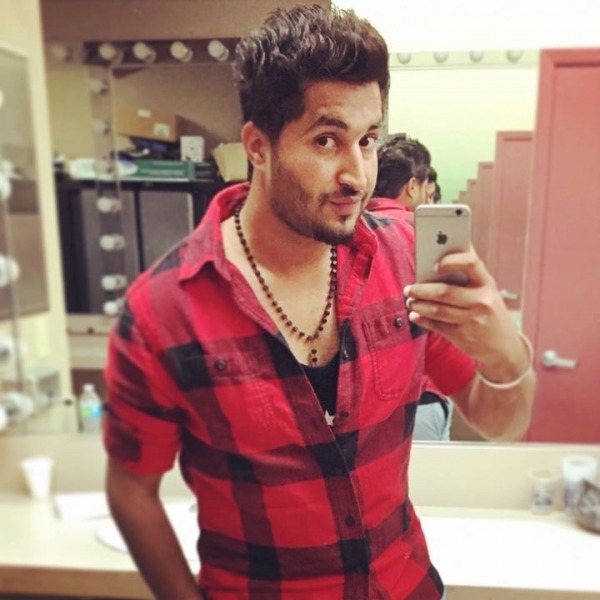 Jassi Gill Selfie Picture