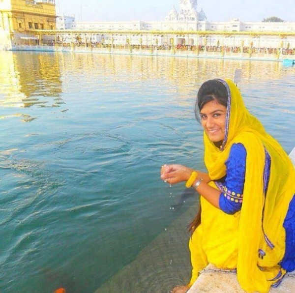 Kaur B At Golden Temple