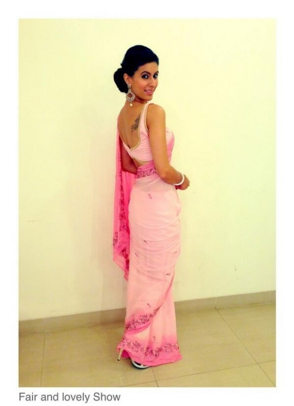 Khushboo Grewal In Pink Saree