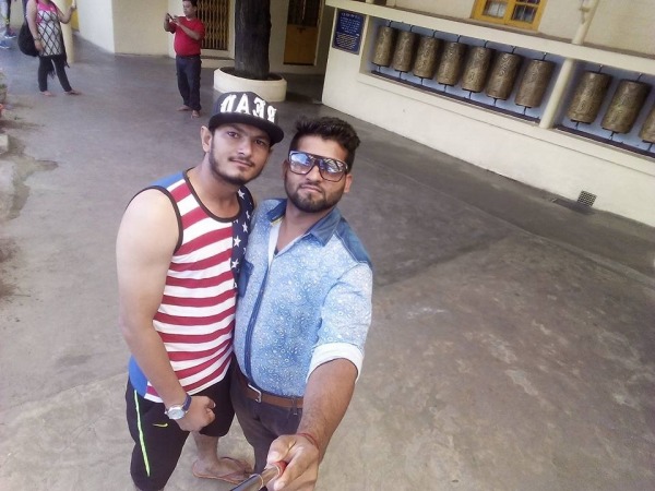 Shinda choudhary With His Friend