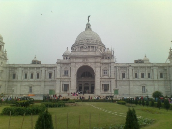 Victoria Memorial Hole