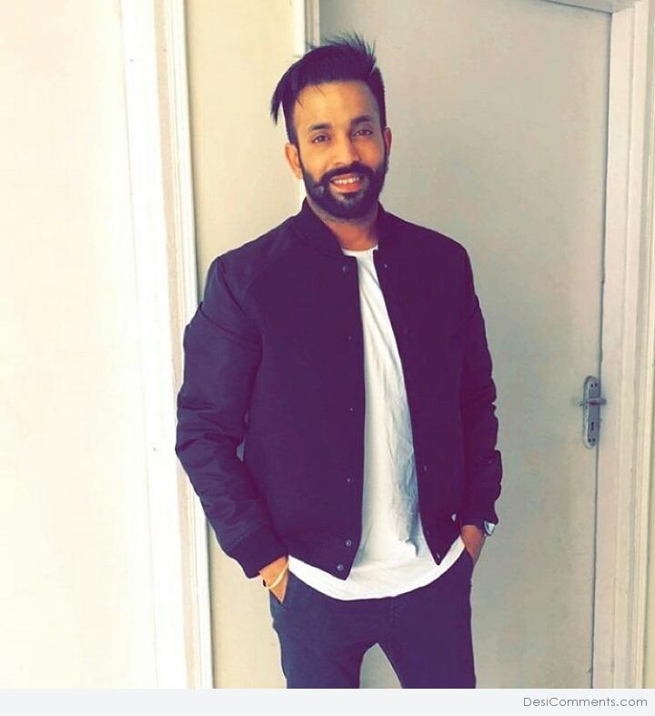 Dilpreet Dhillon Punjabi Singer - DesiComments.com