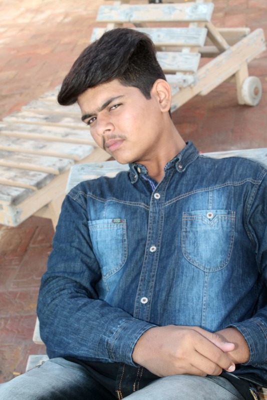 Qadeer Khan