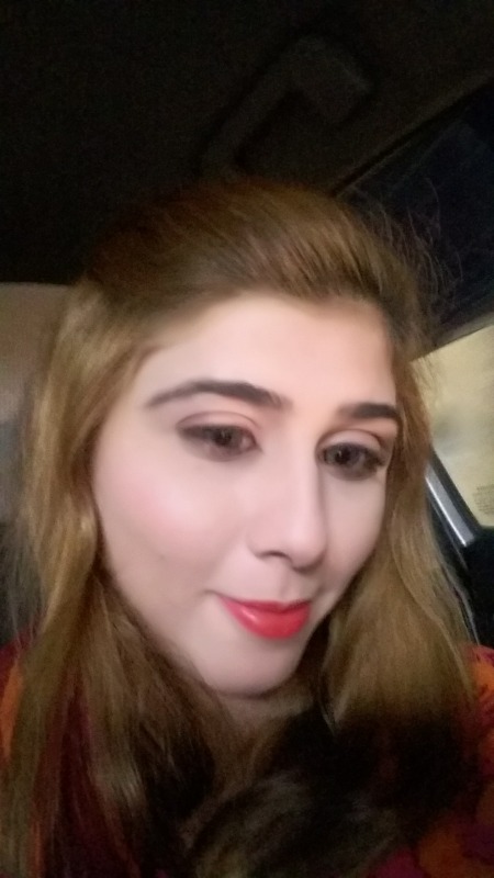 Farah Sonia Khan Selfie