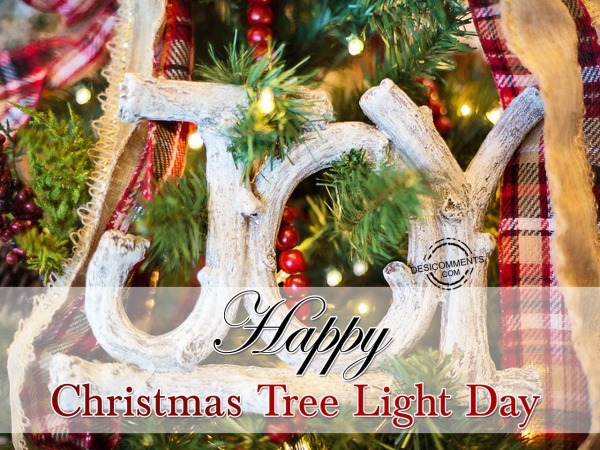 Happy Christmas Tree Light Day (22 Dec)