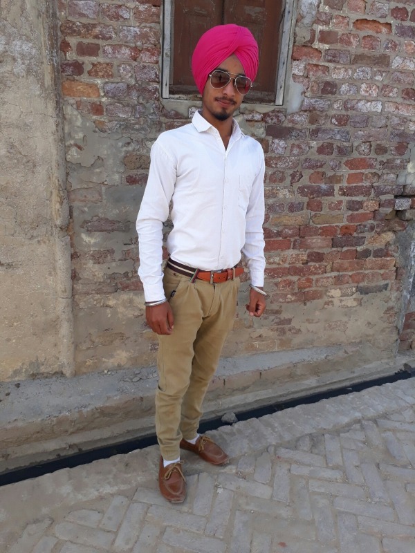 Desi look - Maninder Singh Dhillon