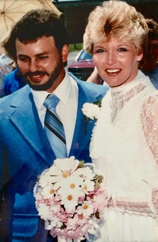 Happy 32nd Wedding Anniversary – Wendell and Vicki Melvin June 8, 1985